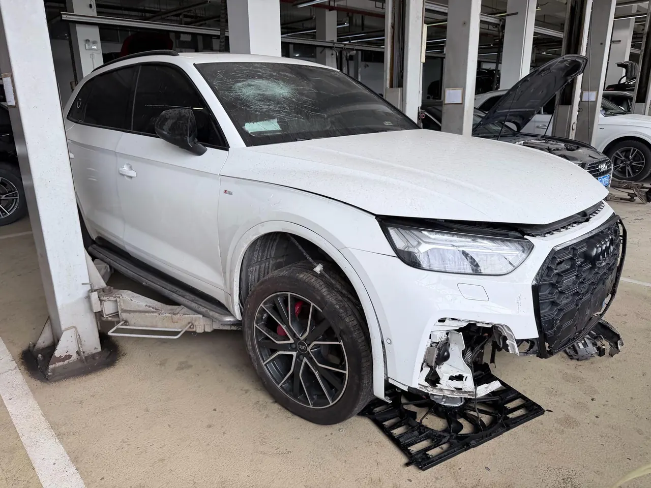 Audi 2024 Q5L 2.0TFSI 45TFSI Selected Dynamic Automatic 9