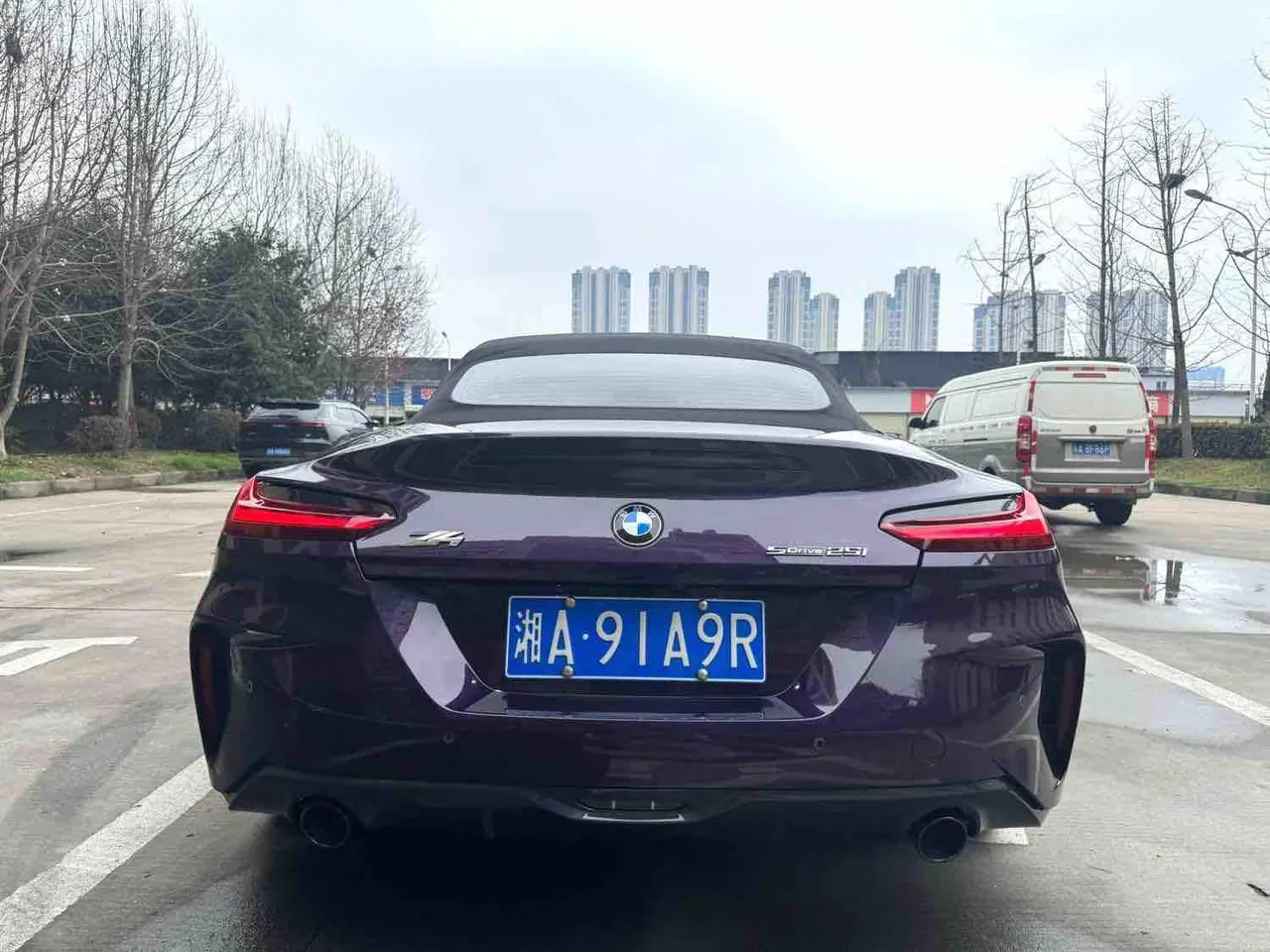 BMW Z4 (Imported) 2023 Z4 sDrive25i 2.0T M Sports Obsidian Night Suit Automatic Gear 11