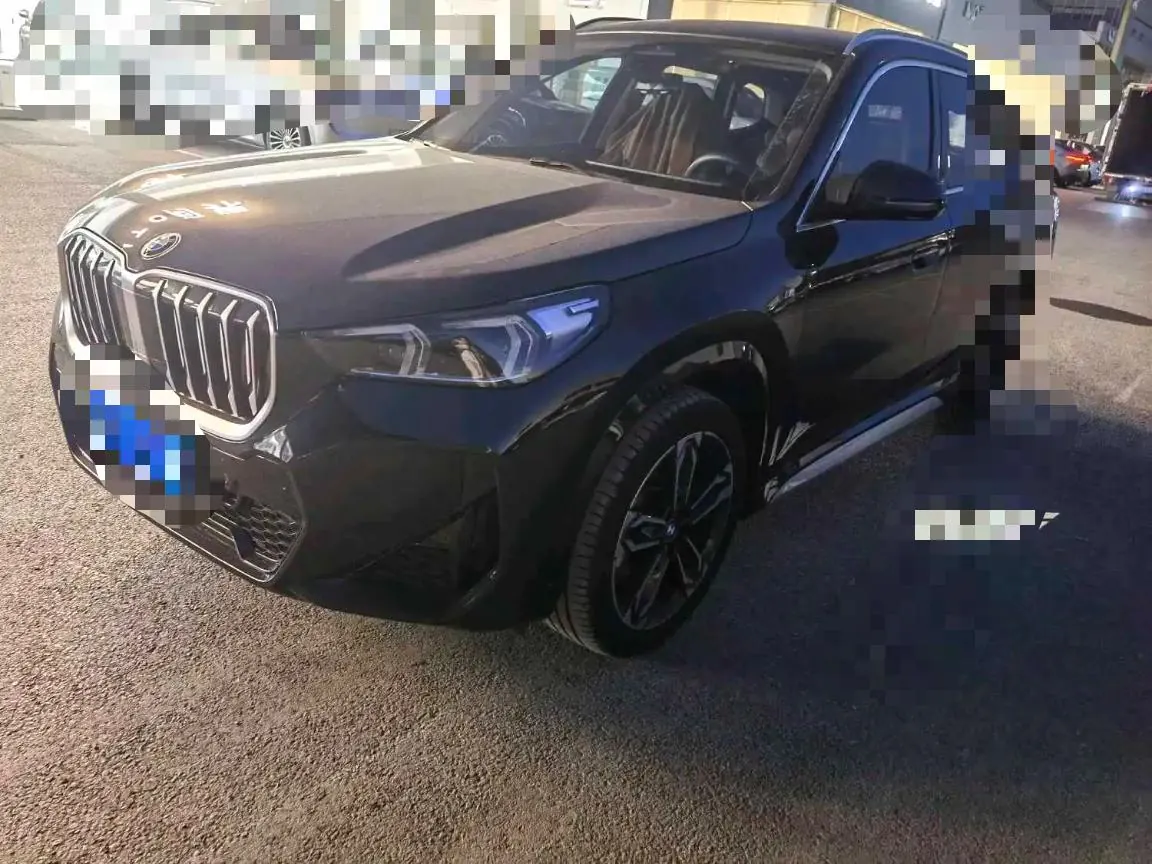 Open image lightbox: BMW 2024 X1 sDrive25Li 2.0T M sports suit automatic gear