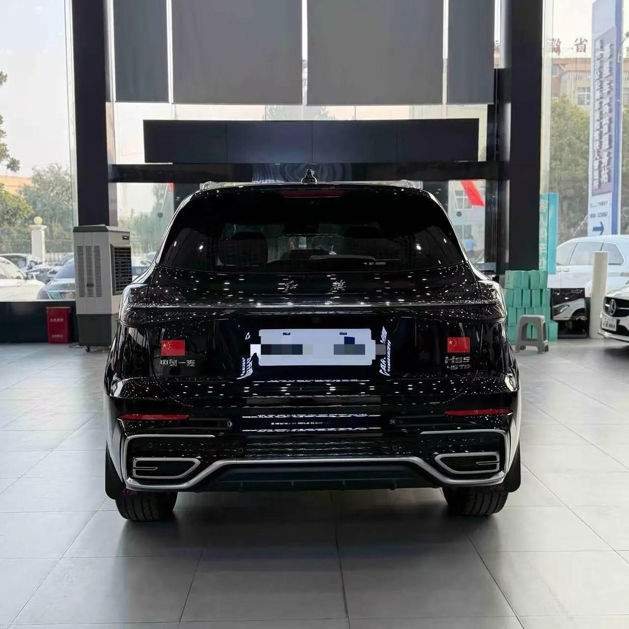 HongQi 2025 HS5 2.0T Two-Drive Flag Enjoy Pro Edition Automatic Gear 7