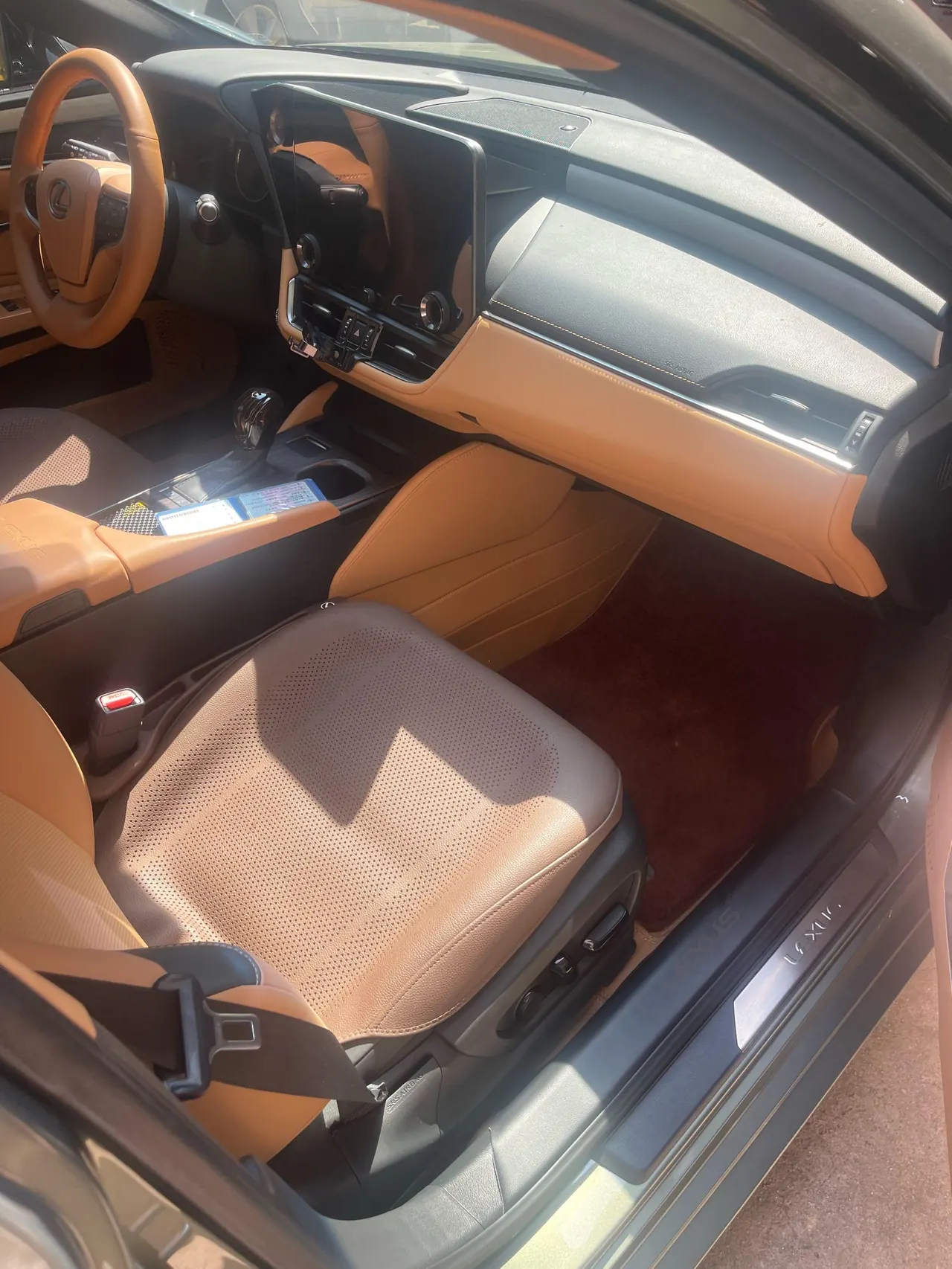 Lexus ES (Imported) 2025 ES200 2.0 Stepless Edition Automatic Gear 2