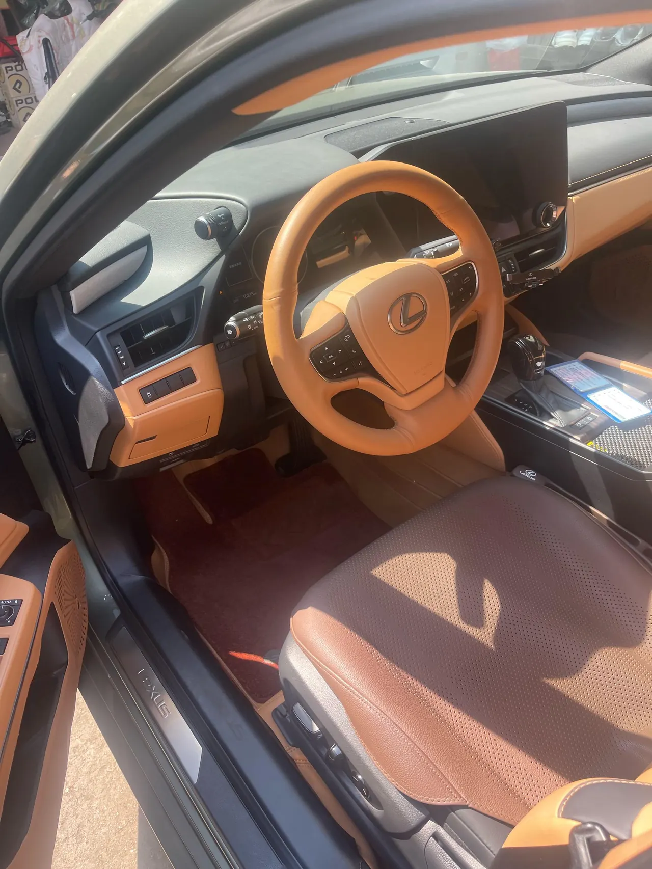 Lexus ES (Imported) 2025 ES200 2.0 Stepless Edition Automatic Gear 3