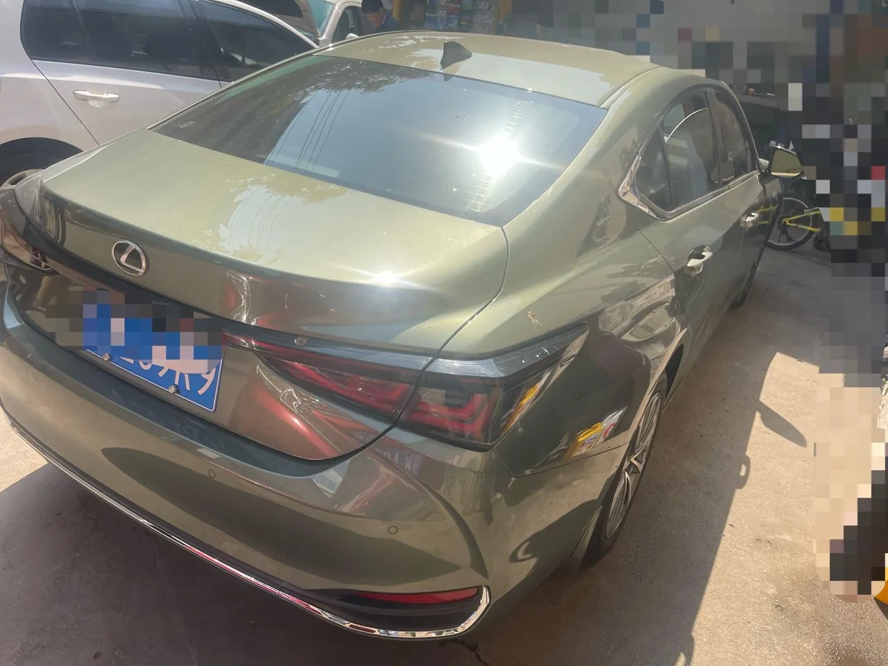 Lexus ES (Imported) 2025 ES200 2.0 Stepless Edition Automatic Gear 6