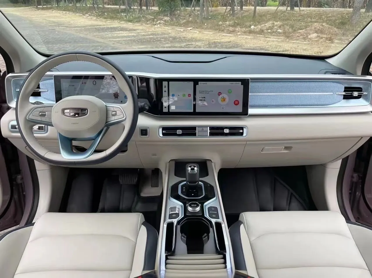 Geely 2023 icon 1.5TD chocolate alcohol version of automatic gear 5