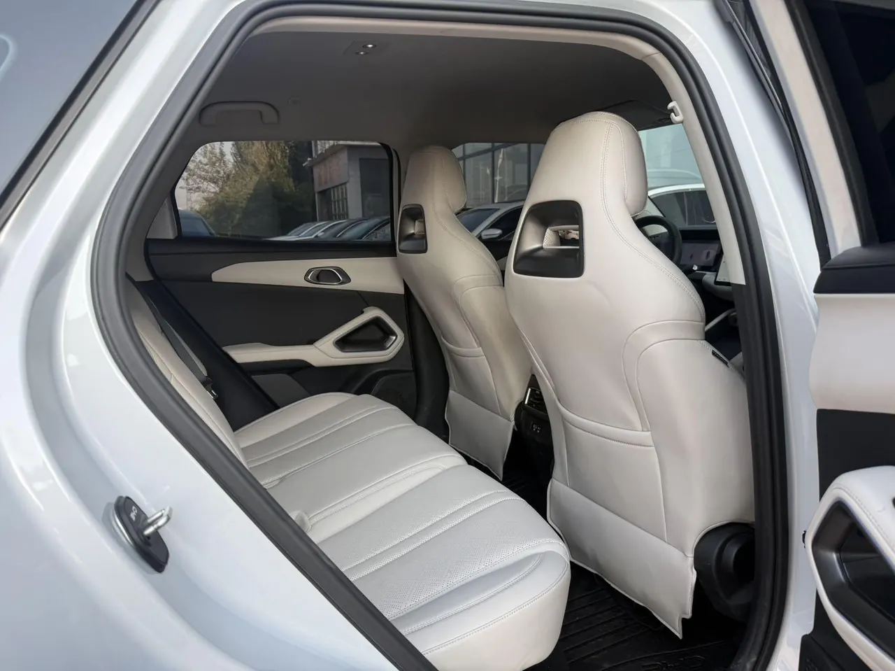 BYD 2025 Yuan UP Smart Driving 401KM Vital Automatic Gear 13