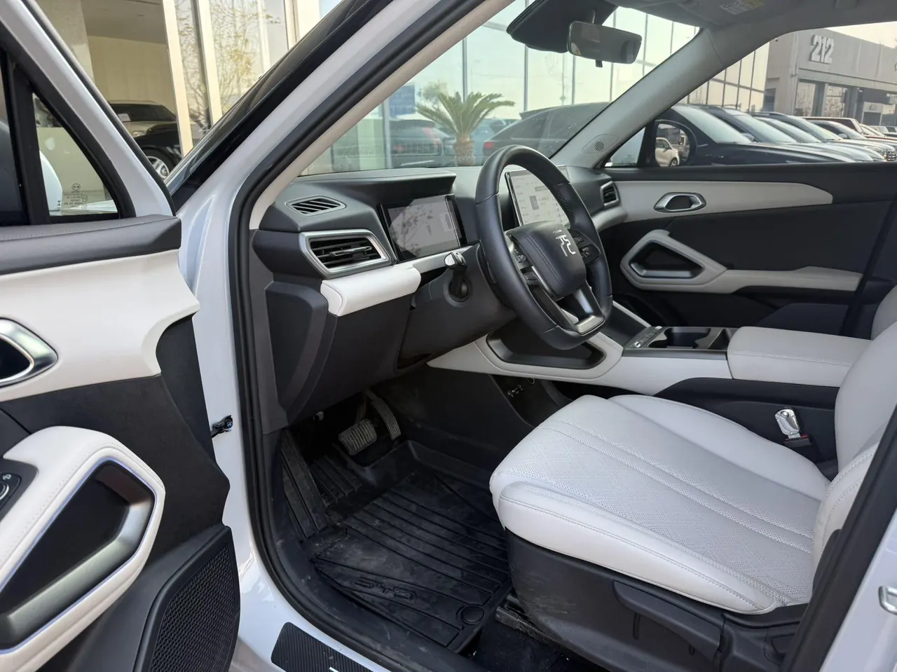 BYD 2025 Yuan UP Smart Driving 401KM Vital Automatic Gear 6