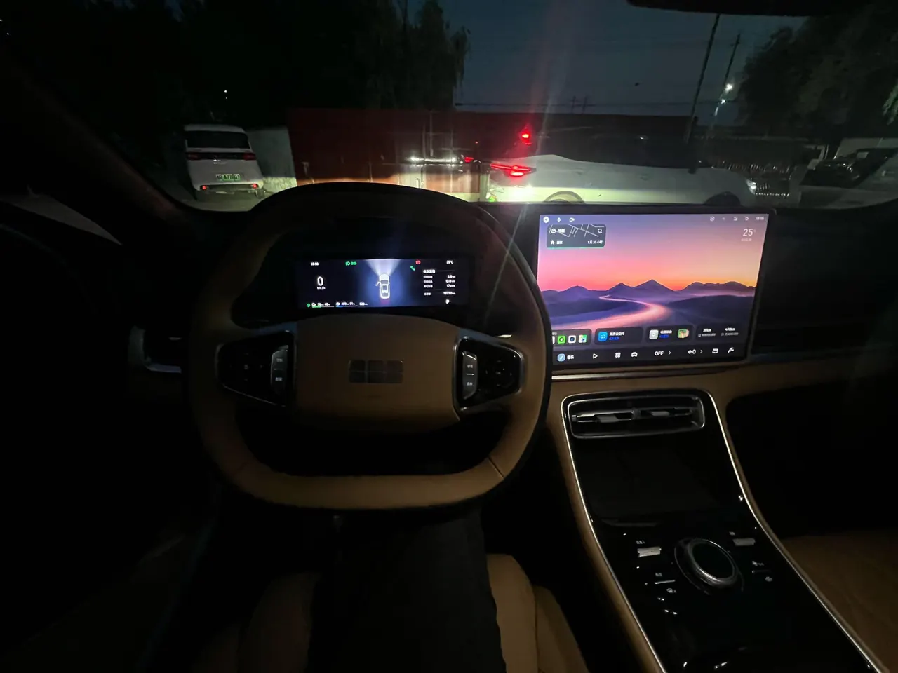 Geely Galaxy 2025 A7 EM-i 1.5 150km Premium Edition Automatic Gear 3