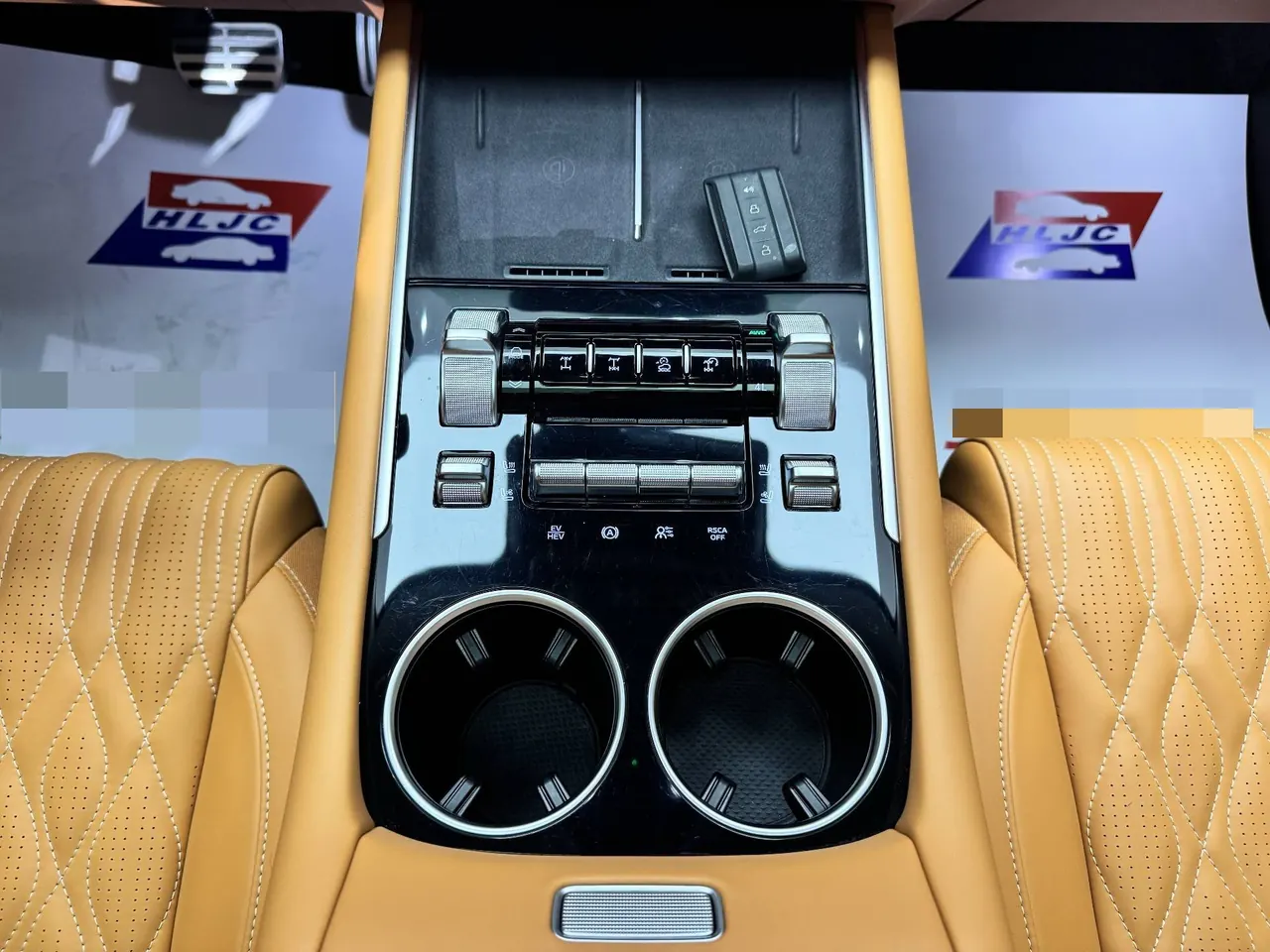 Tank 500 New Energy 2026 Model Tank 500 Hi4-T 2.0T Smart Enjoyment Version Automatic Transmission 2