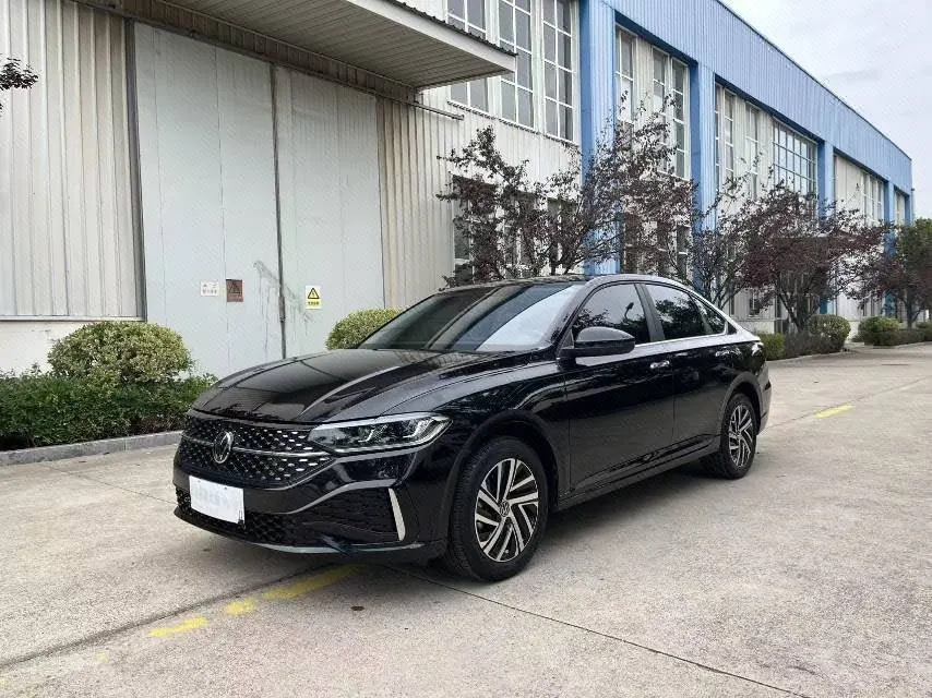 Открыть галерею: Volkswagen 2024 Lavida 1.5TSI 300TSI Star Leading Edition Automatic Gear