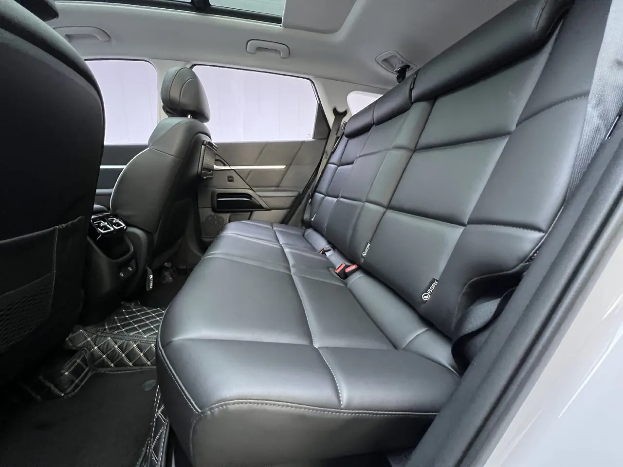 Hyundai 2023 MUFASA (Mu Sa) 2.0 LUX Premium Edition Automatic Gear 5