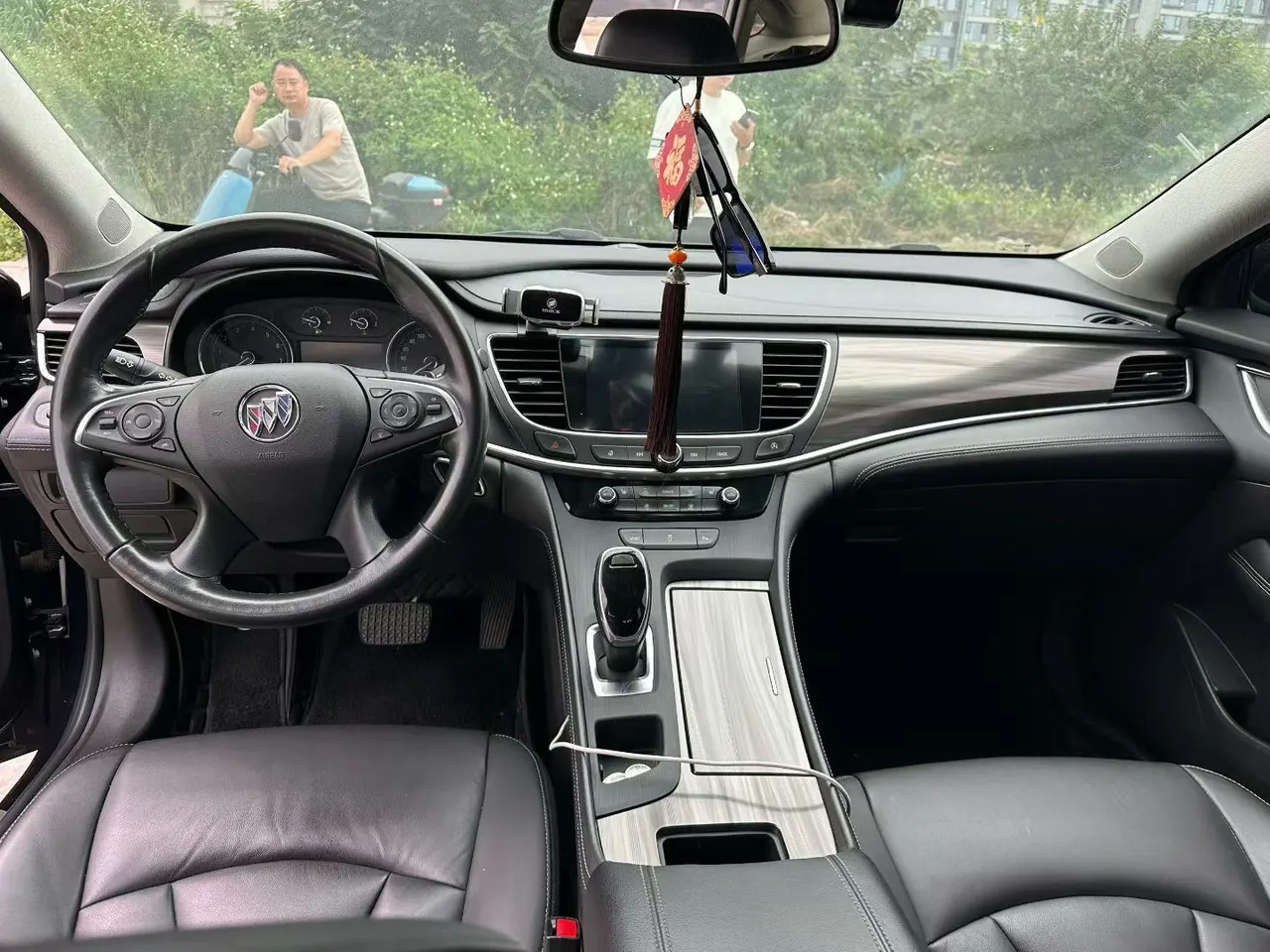 Buick 2020 LaCrosse 2.0T 652T Luxury Automatic 3