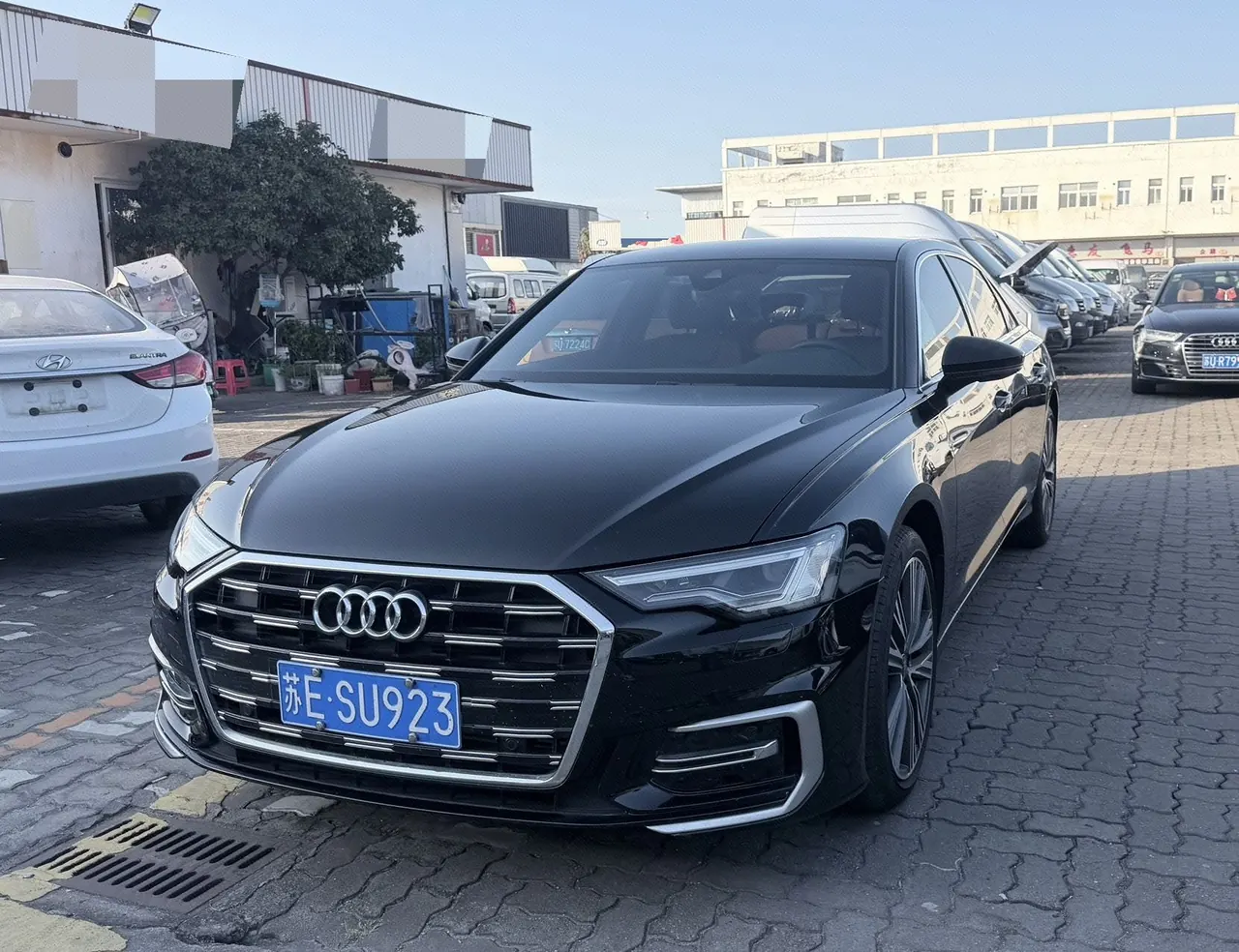 Open image lightbox: Audi 2025 A6L 2.0TFSI 40TFSI Deluxe Dynamic Automatic