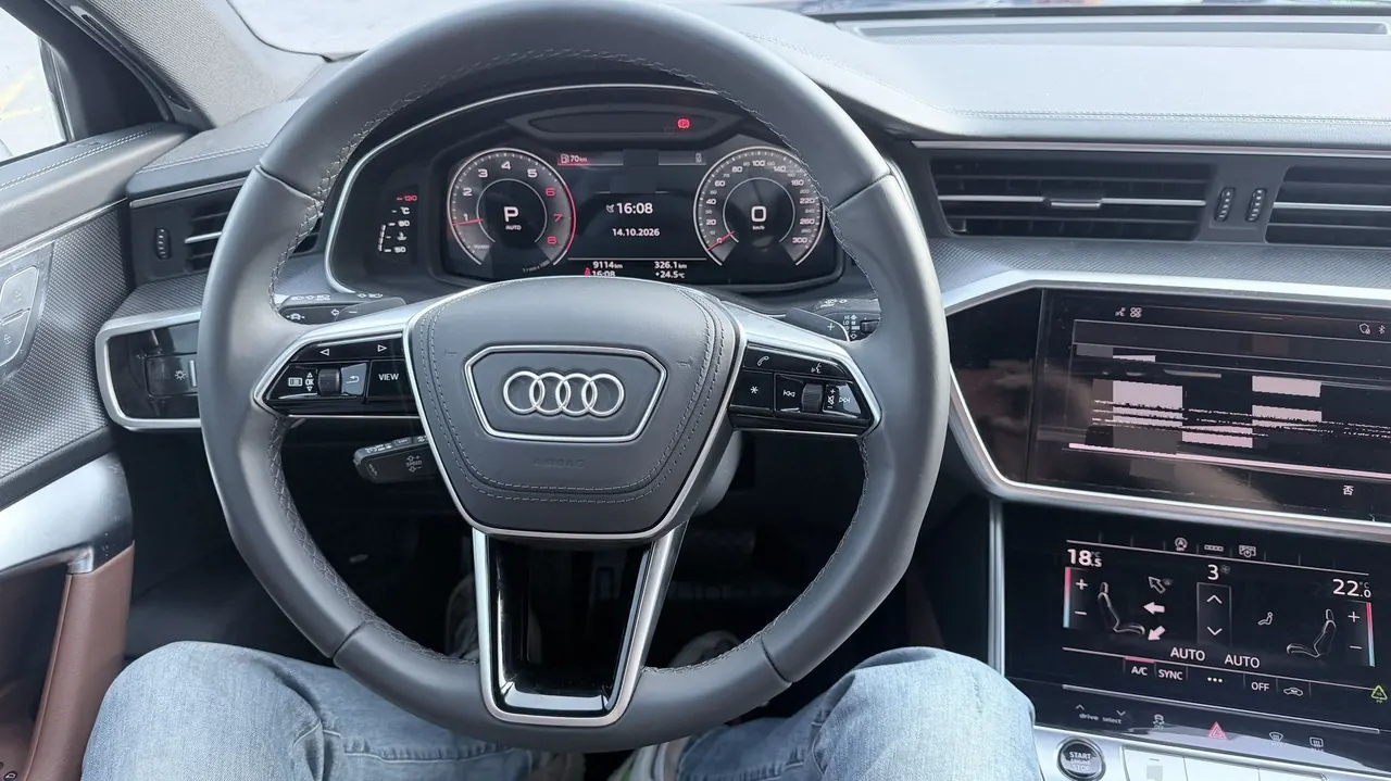 Audi 2025 A6L 2.0TFSI 40TFSI Deluxe Dynamic Automatic 9