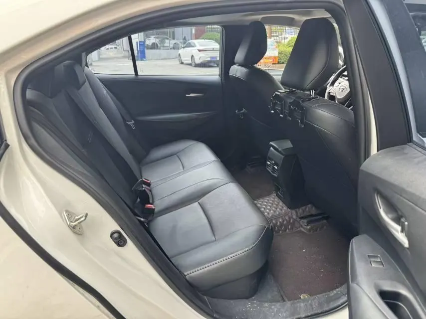 Toyota 2024 Corolla Double Engine 1.8 Stepless Intelligent Electric Hybrid Elite Automatic Gear 4