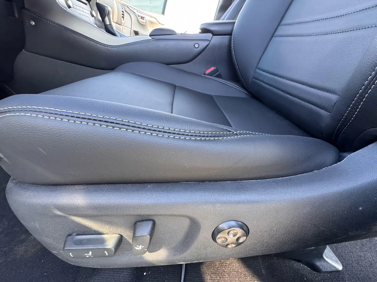 Lexus NX (Imported) 2020 NX200 2.0 Stepless Front Edition Automatic Gear 13