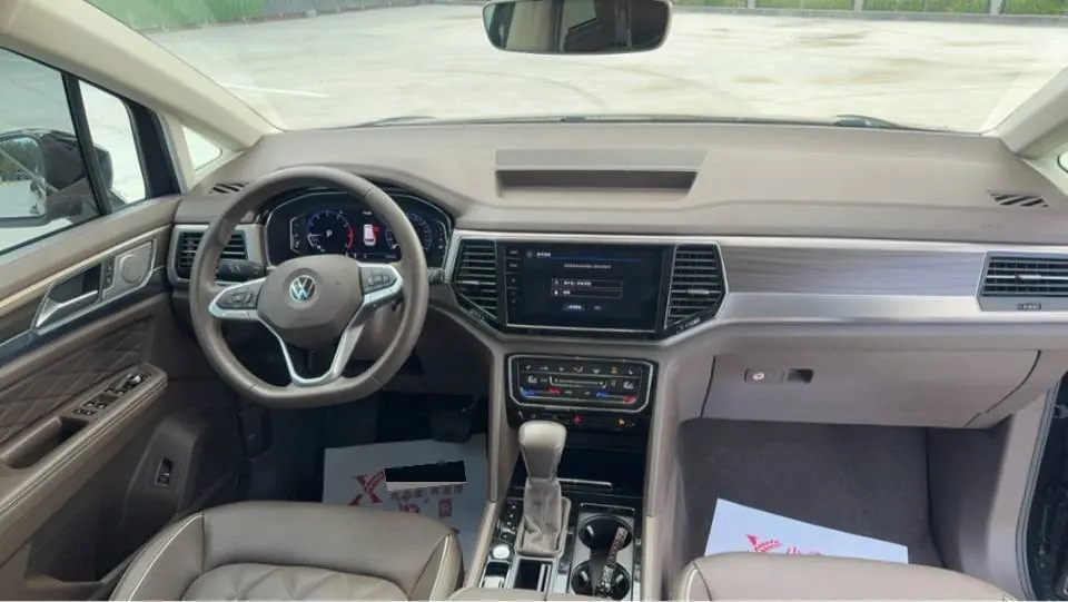 Volkswagen 2020 Wei (Viloran) 2.0TSI 380TSI Premium Edition Automatic Gear 4