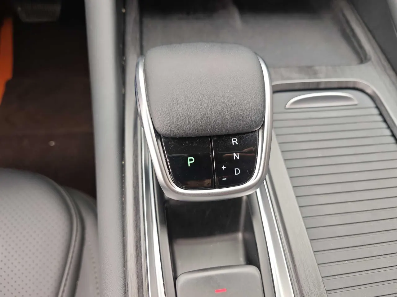 Chery 2025 Arrizo 8 Pro 1.6T Luxury Automatic Gear 7
