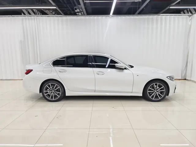 BMW 3 Series 2021 325Li 2.0T M Sports Suit (Modified) Automatic Gear 13