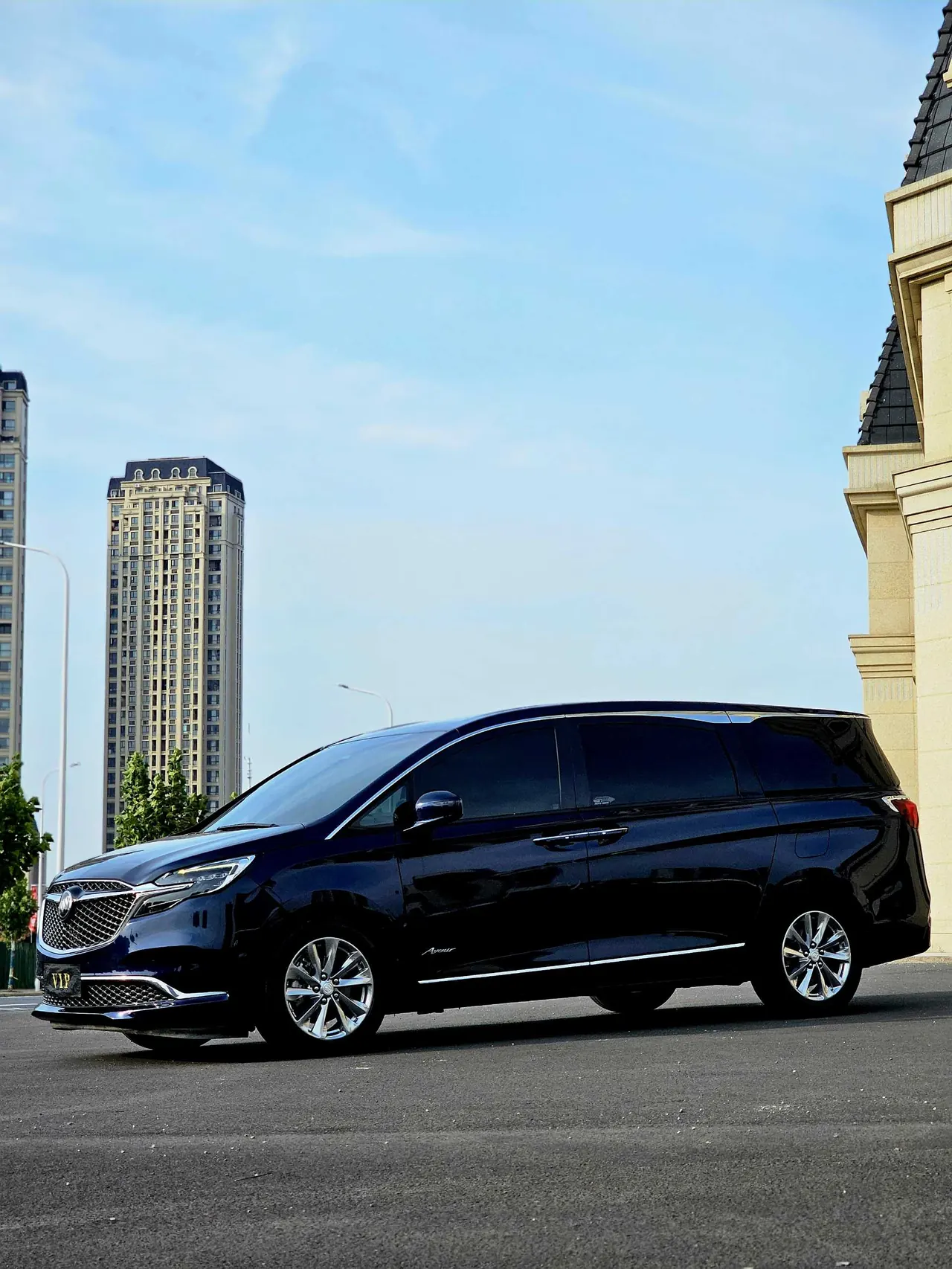 Open image lightbox: Buick 2021 GL8 Avenir 2.0T 4-seat Zunli Edition Automatic Gear