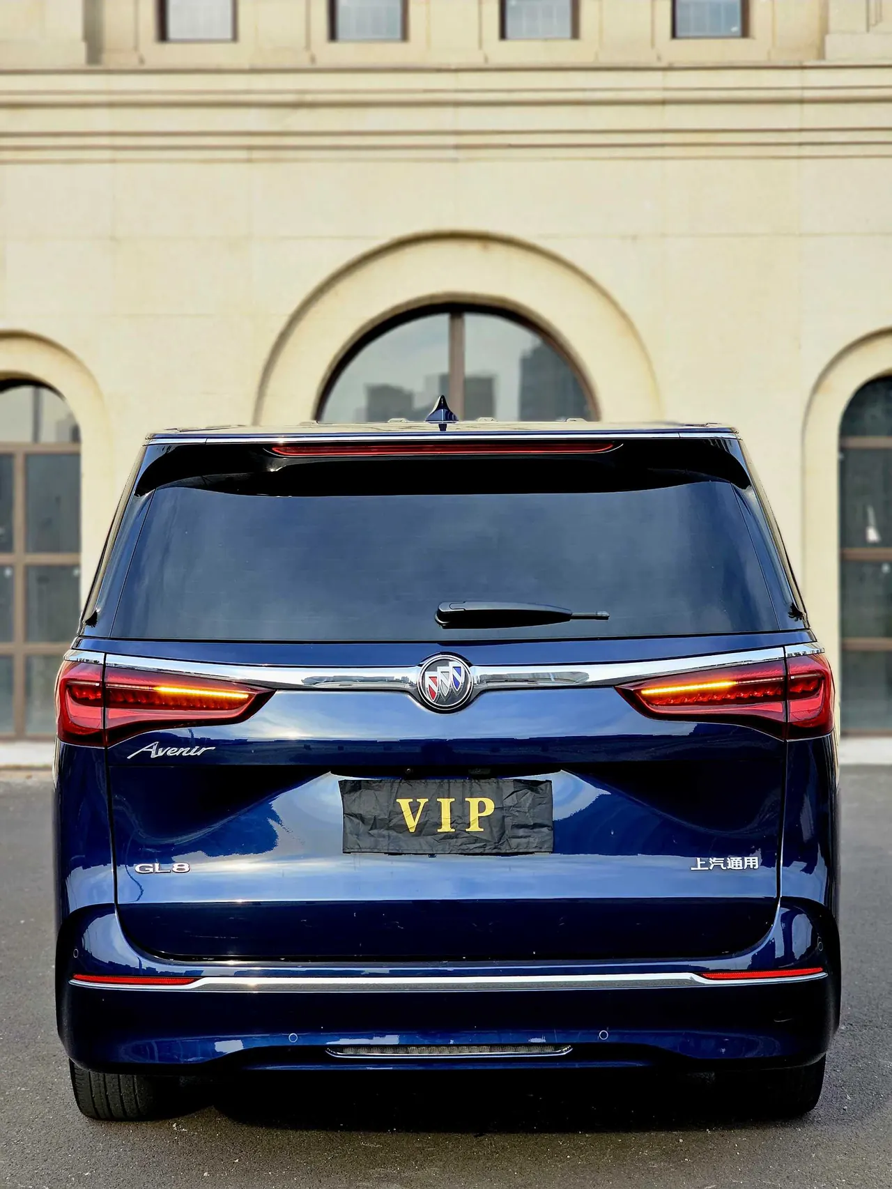 Buick 2021 GL8 Avenir 2.0T 4-seat Zunli Edition Automatic Gear 13