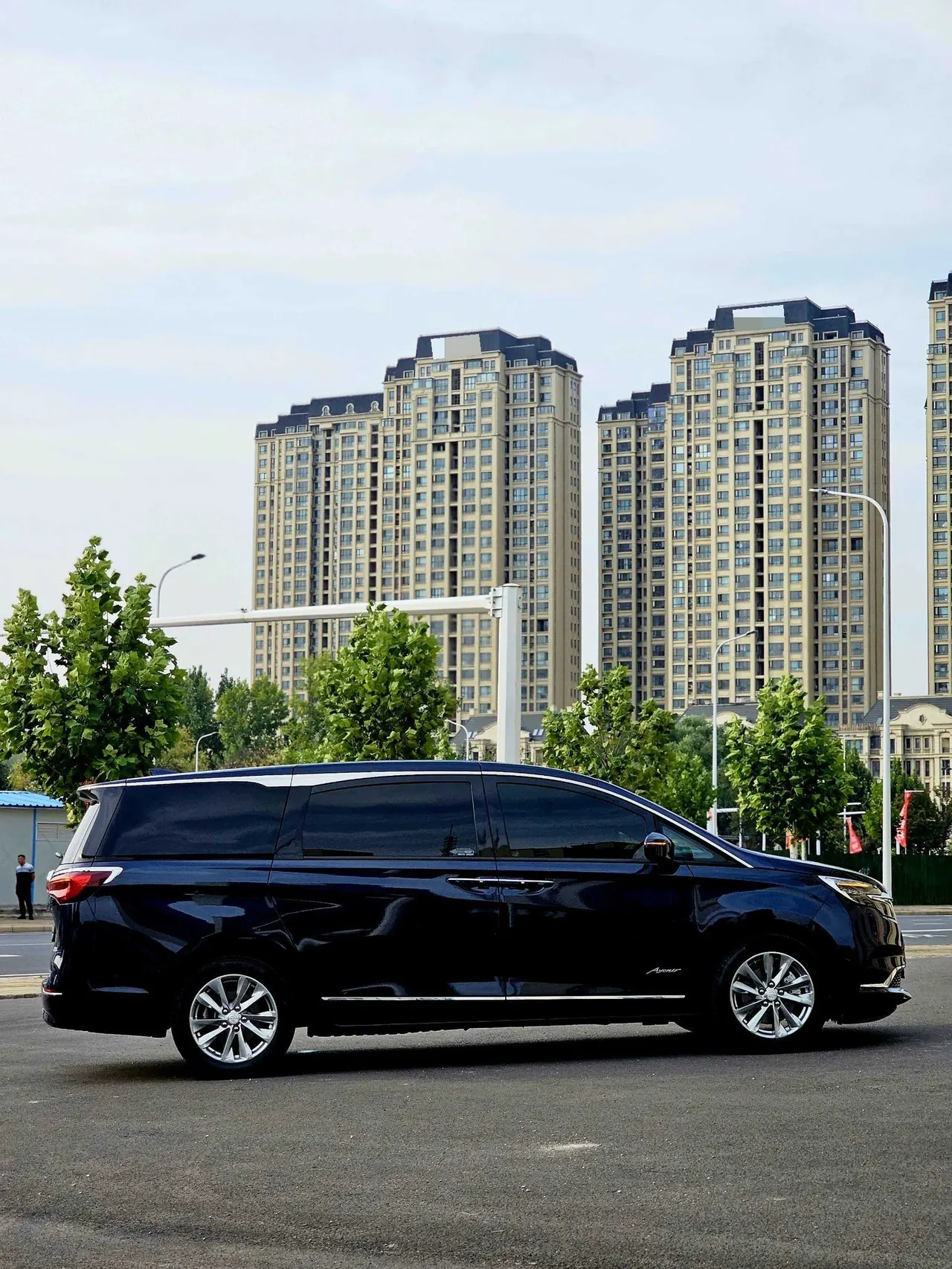 Buick 2021 GL8 Avenir 2.0T 4-seat Zunli Edition Automatic Gear 20