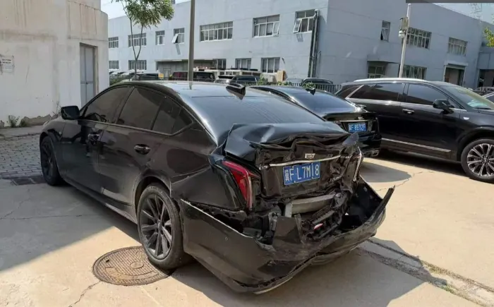 Cadillac 2024 CT5 2.0T 28T honorable automatic gear 3