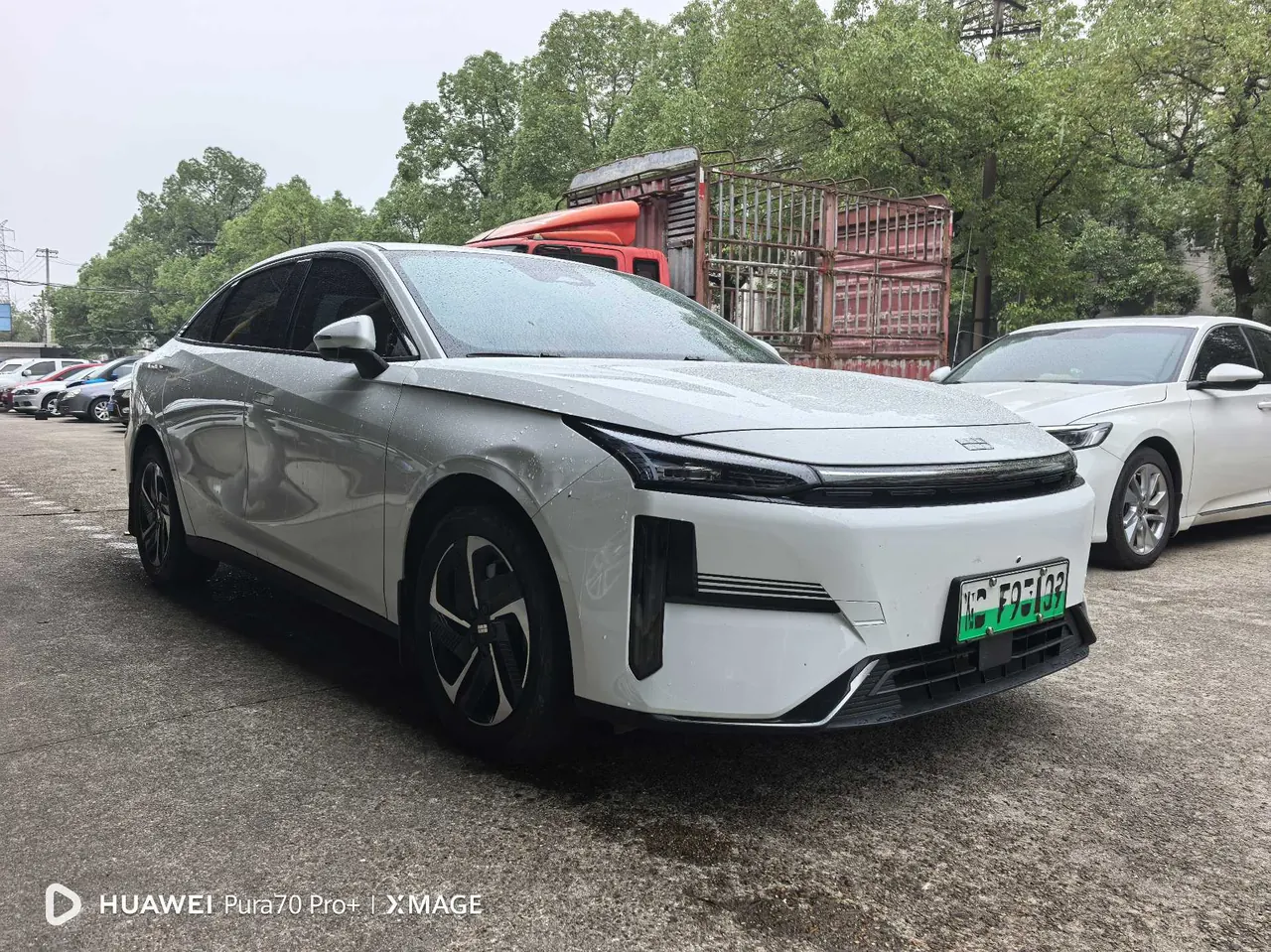 Geely Galaxy 2024 L6 1.5T Longteng Edition 125km PLUS Automatic Gear 3