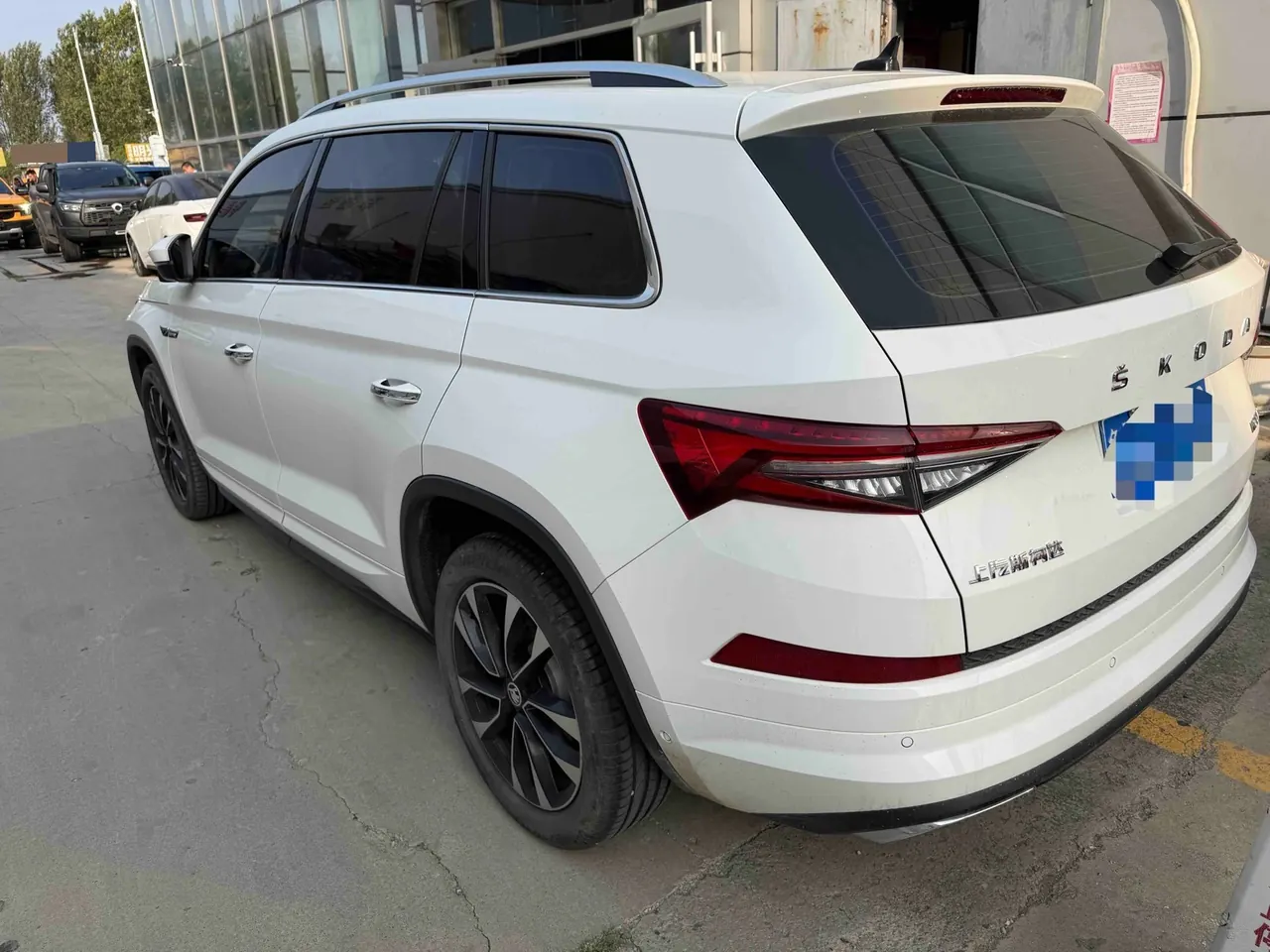 Skoda 2022 Kodiak 2.0TSI TSI 16500.00g Drive Luxury Edition 7-seat Automatic Gear 2