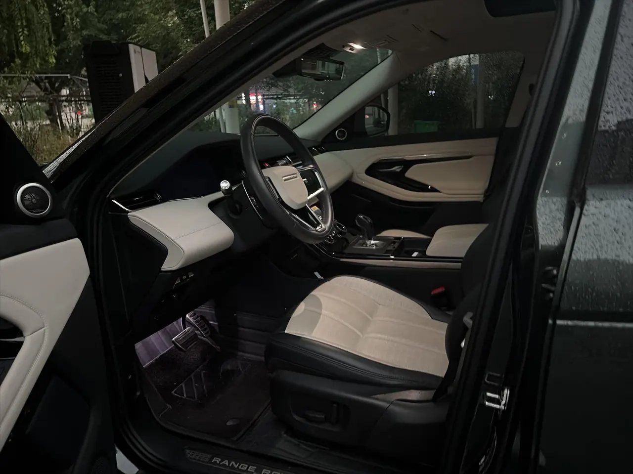 Land Rover 2021 Range Rover Aurora L 48V 2.0T 249PS R-Dynamic First edition First Edition Automatic Gear 5