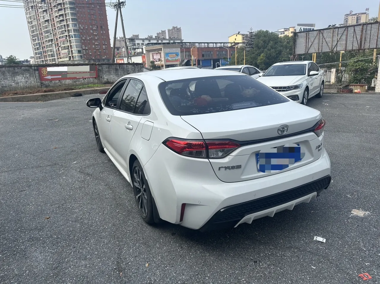 Toyota 2022 Lei Ling 1.2T Stepless 185T Sports Edition Automatic Gear 3