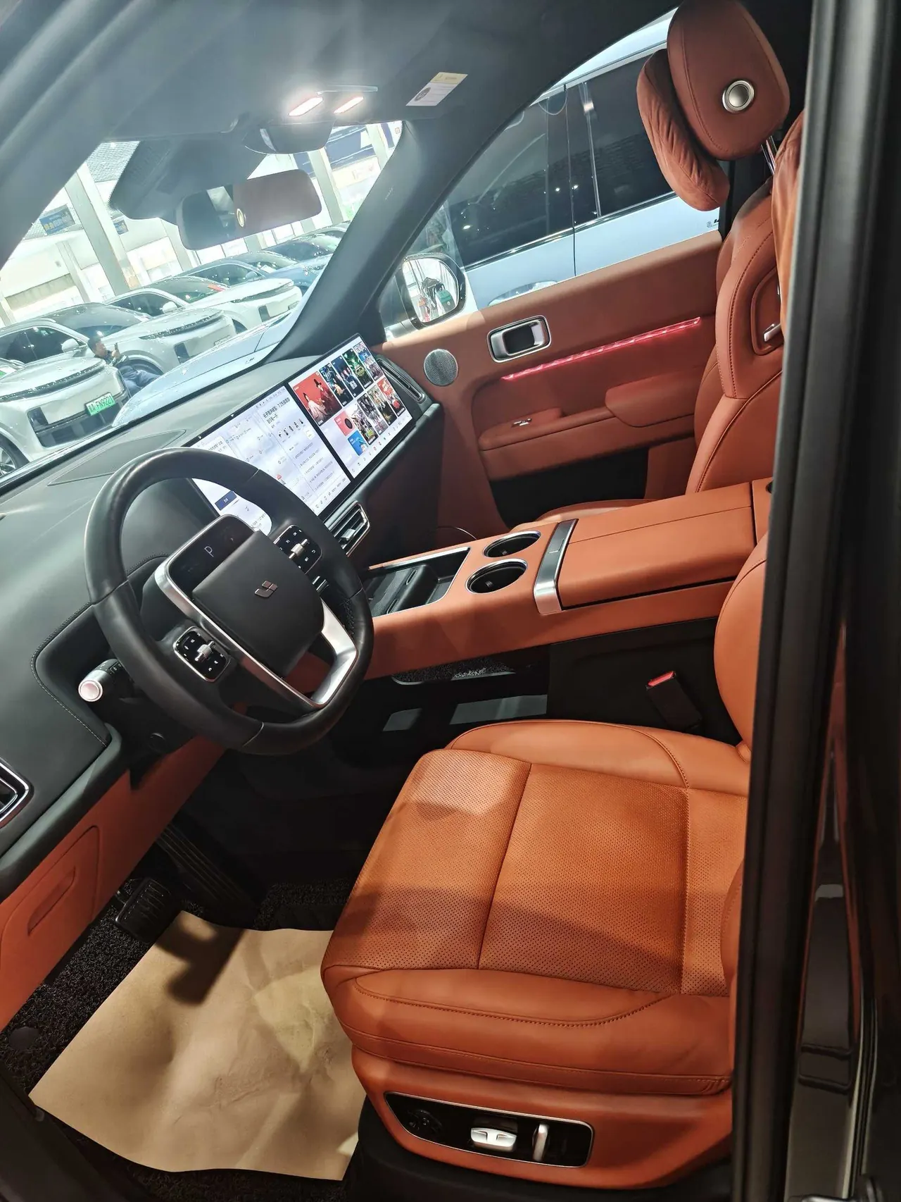 Li 2022 L9 1.5T Max Edition Automatic Gear 4