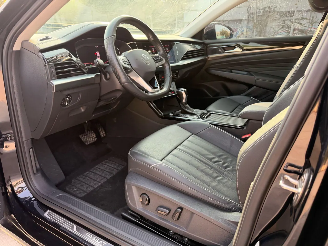 Volkswagen 2022 Passat 2.0TSI 330TSI Star Elite Edition Automatic Gear 7