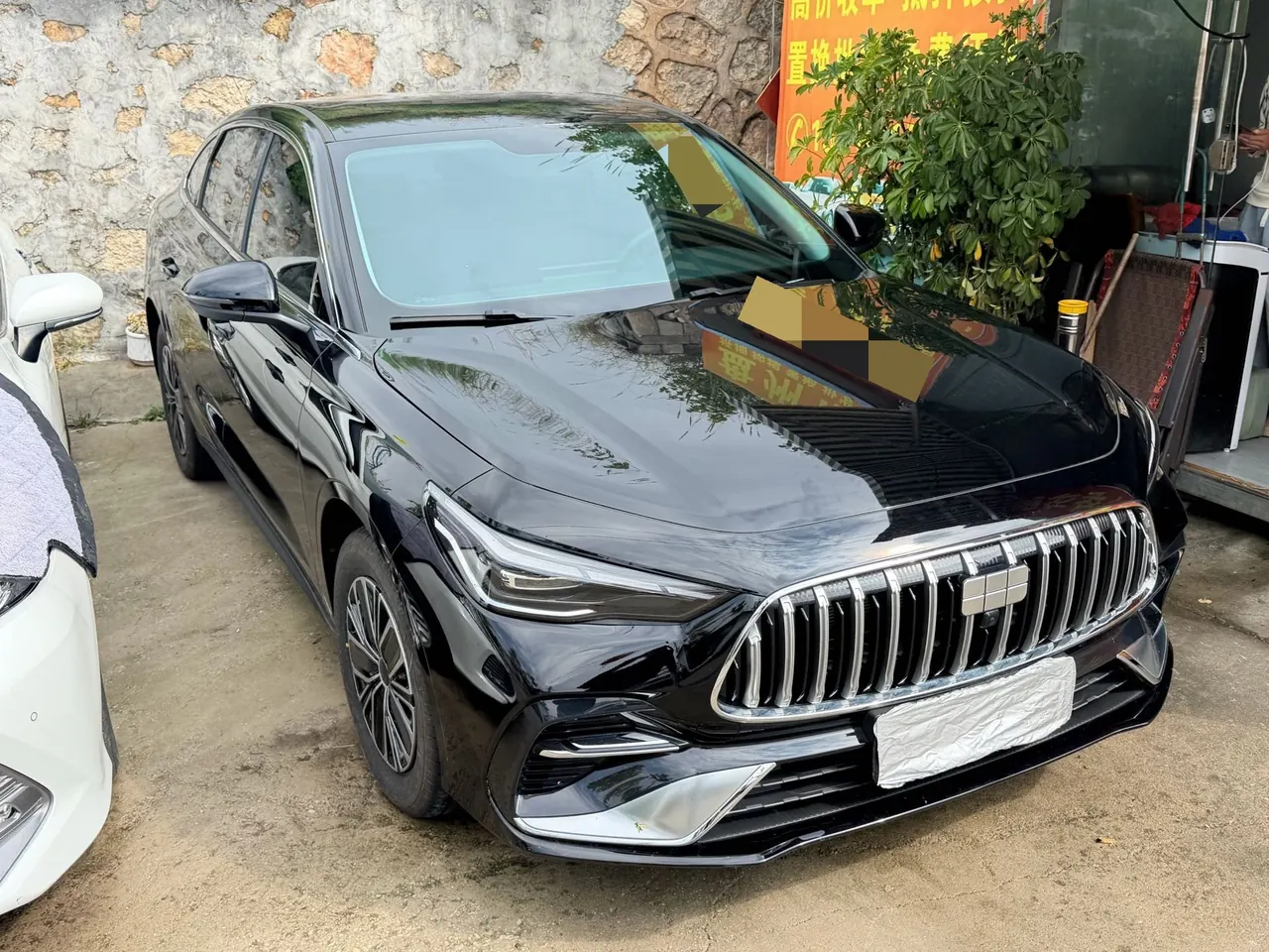 Geely Galaxy 2025 Xingyao 6 EM-i 1.5 60km Free Edition Automatic Gear 3