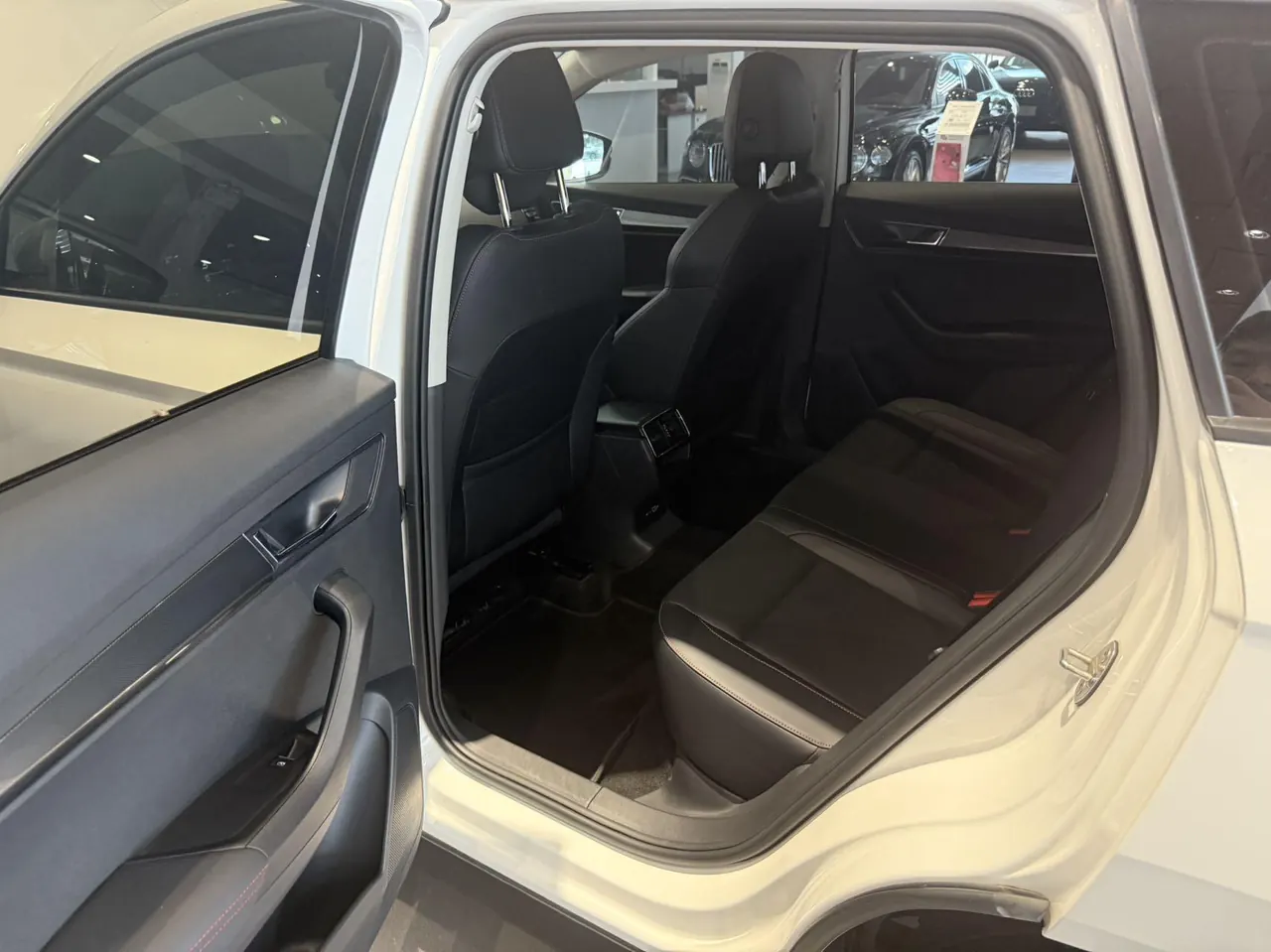 Skoda 2022 Keluoke 1.4TSI TSI280 Premium Edition Automatic Gear 8