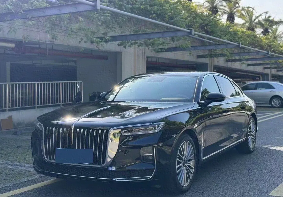 HongQi 2023 H9 48V 2.0T Zhilian Flag Edition Automatic Gear - View 1
