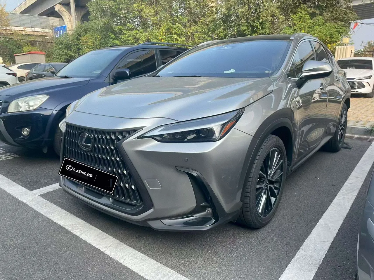 Открыть галерею: Lexus NX (Imported) 2022 NX350h 2.5 Stepless Creation Edition Automatic Gear