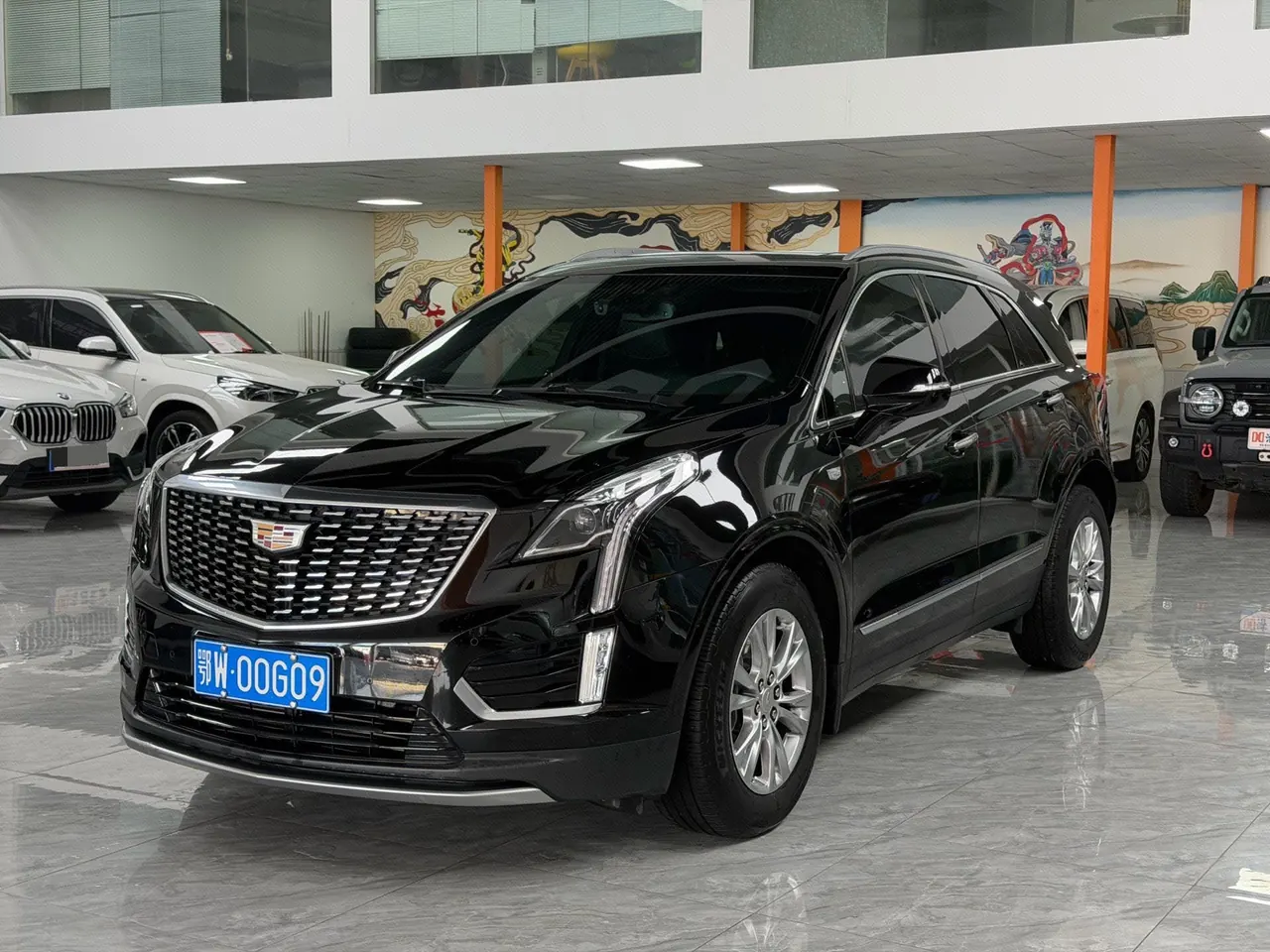 Open image lightbox: Cadillac 2022 XT5 48V 2.0T Two-Drive Luxury Automatic Gear