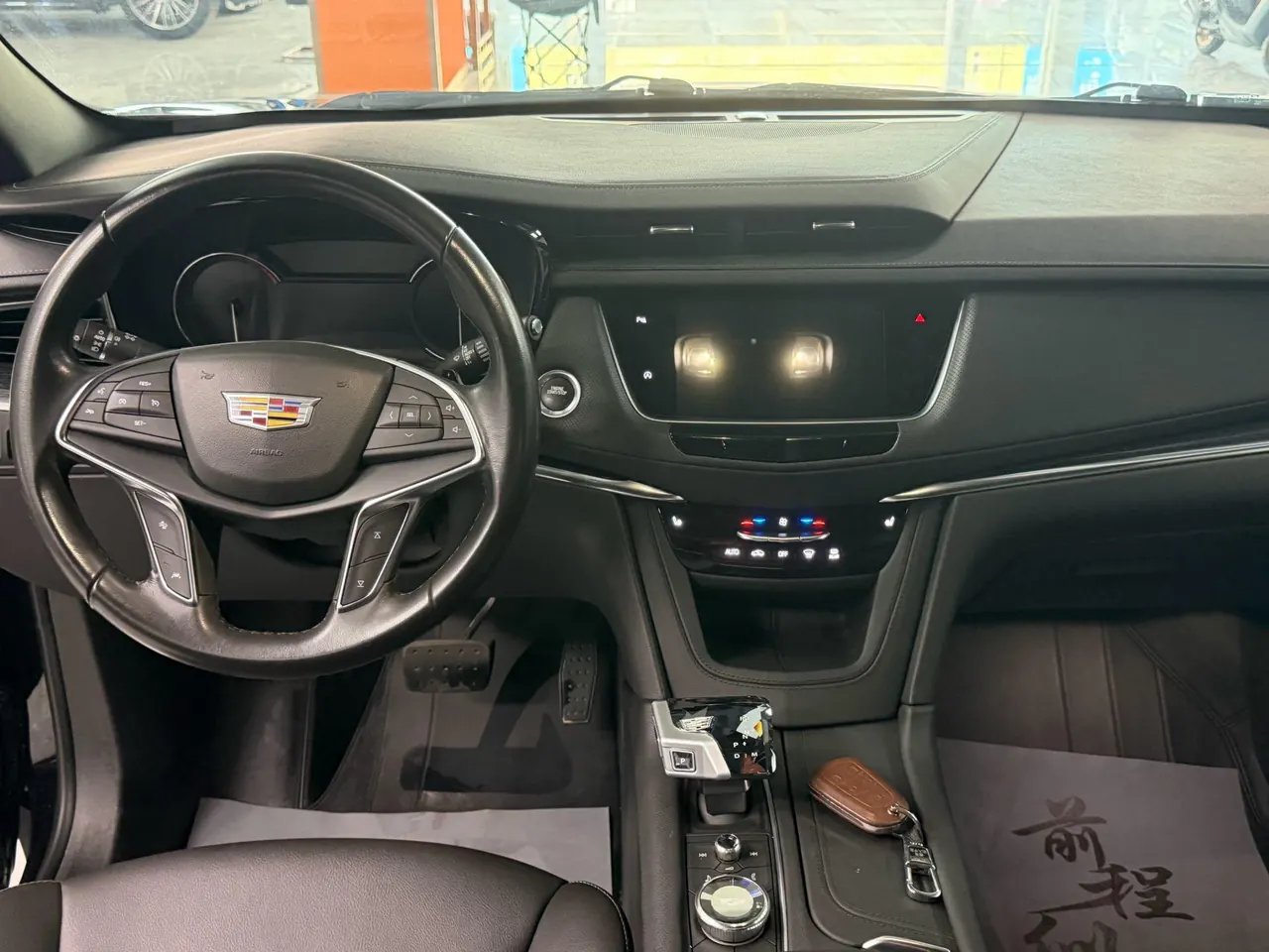 Cadillac 2022 XT5 48V 2.0T Two-Drive Luxury Automatic Gear 6