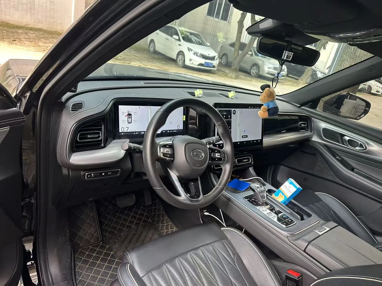 Chuanqi 2022 GS8 2.0TGDI Two-Drive Deluxe Zhilian Edition Seven-seat Automatic Gear 5