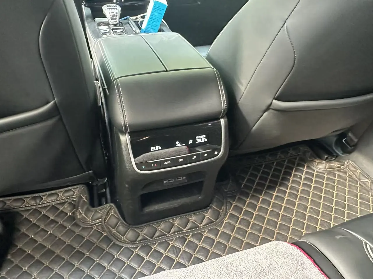 Chuanqi 2022 GS8 2.0TGDI Two-Drive Deluxe Zhilian Edition Seven-seat Automatic Gear 7