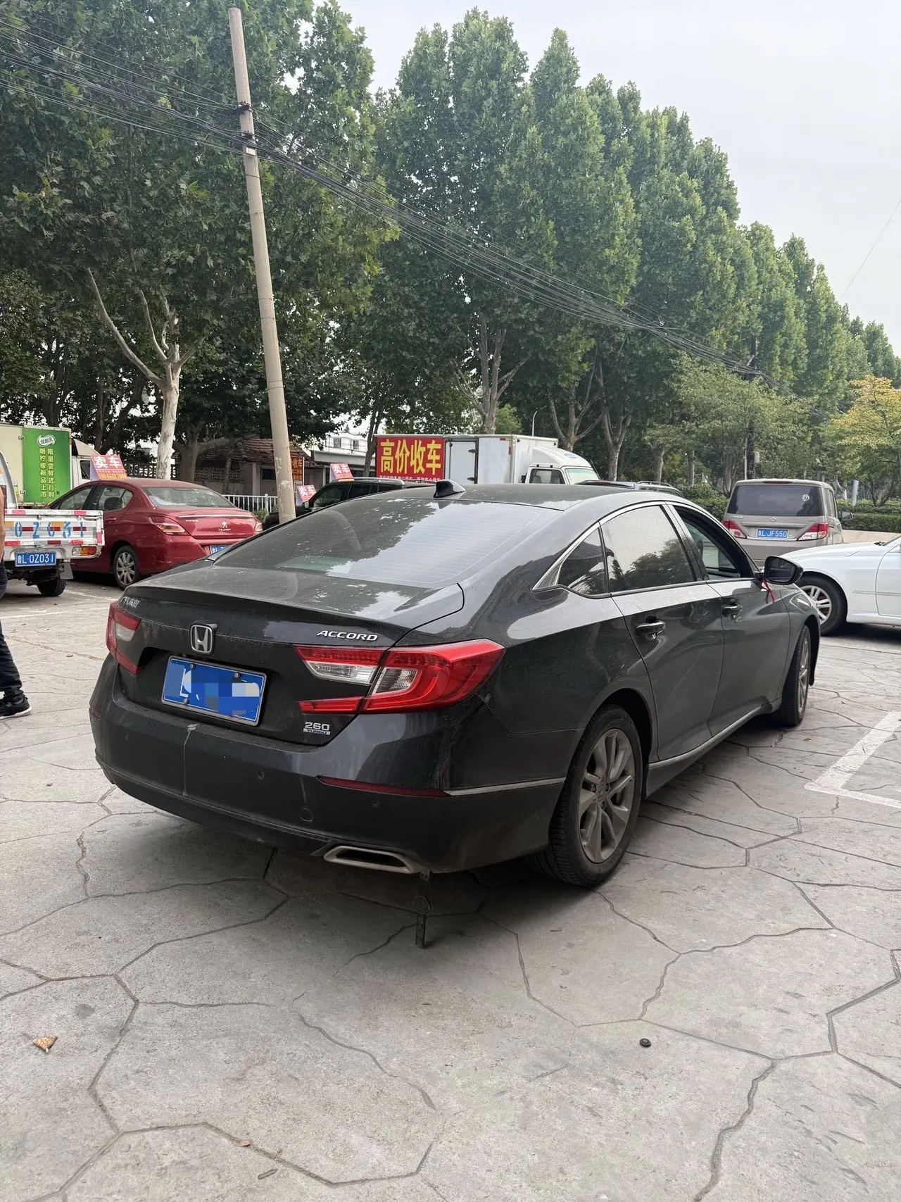 Honda 2021 10th Generation Accord 1.5T Stepless 260TURBO Luxury Star Limited Edition Automatic Gear 4