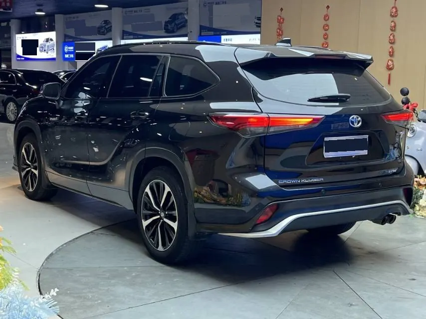 Toyota 2022 Crown Land Release 2.5 Stepless Four-wheel Drive Deluxe Edition Automatic Gear 9