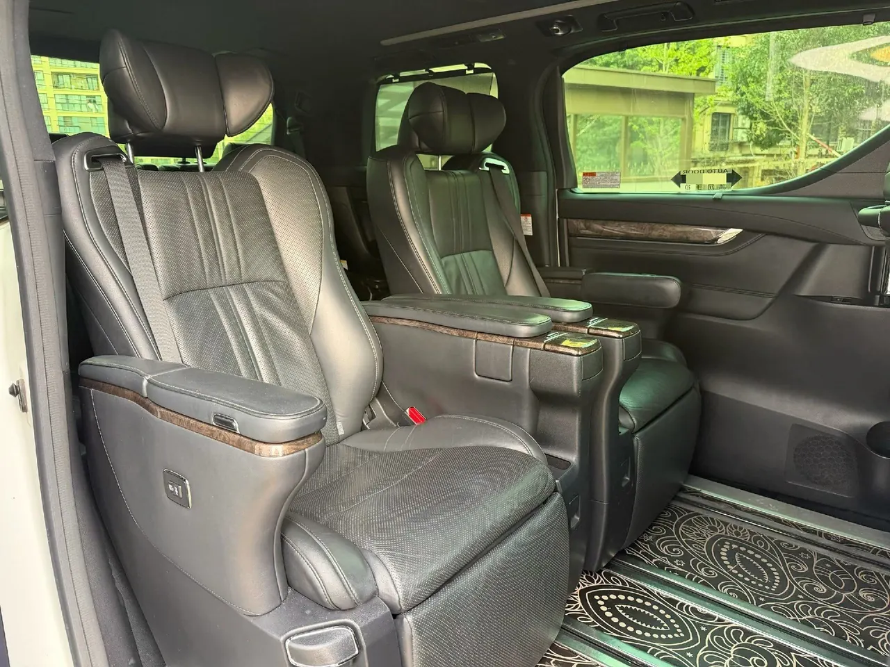 Toyota Wilfa (Imported) 2020 Wilfa 2.5 Stepless HV Distinguished Edition Automatic Gear 6