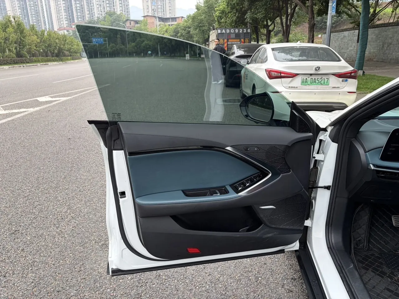 MG 2023 MG7 1.5T to US Deluxe Edition Automatic Gear 4