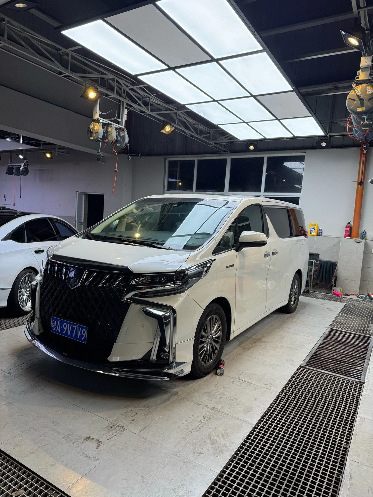 Toyota Erffa (Imported) 2021 Erffa 2.5 Stepless Deluxe Edition Automatic Gear - View 1