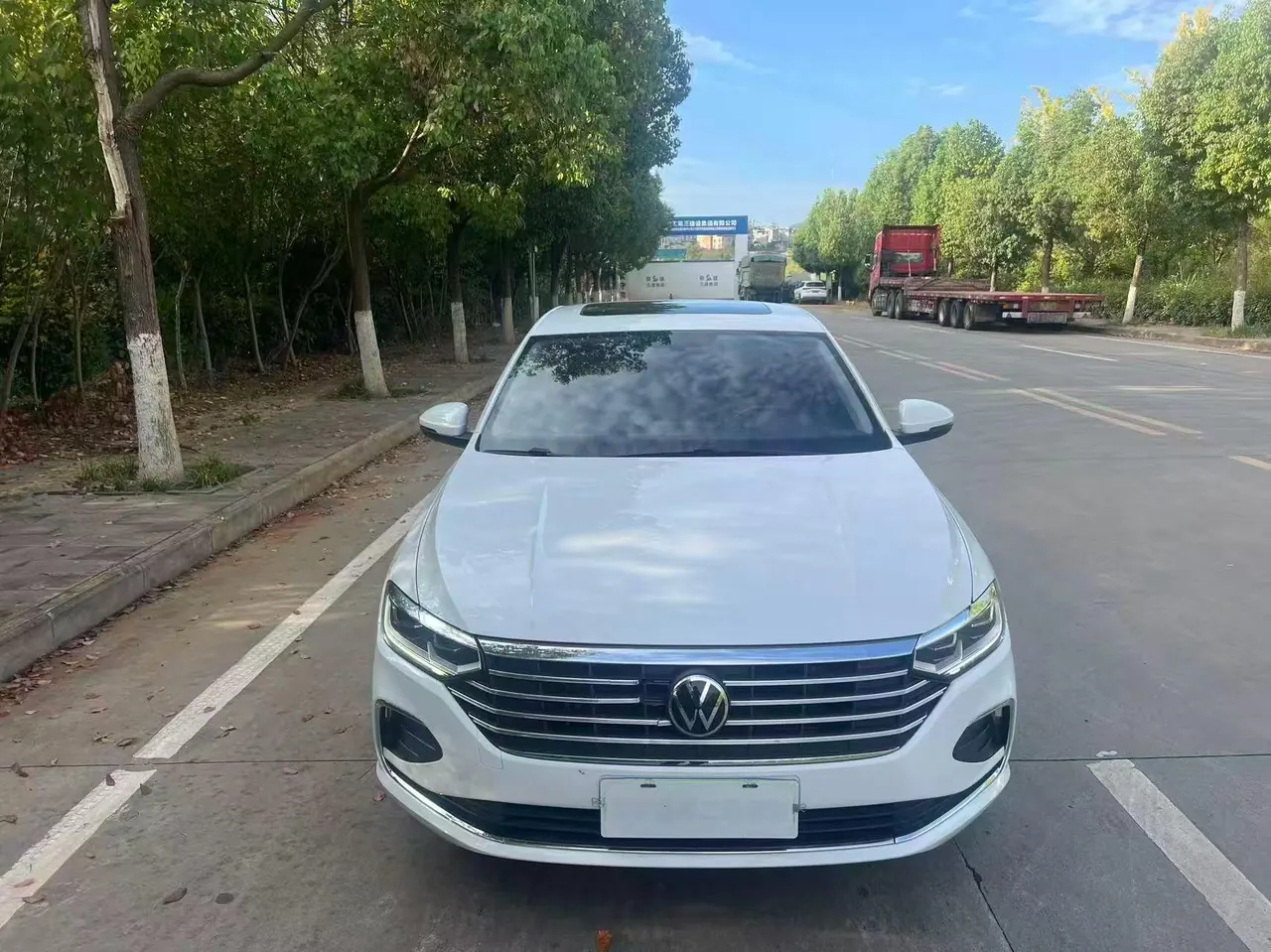 Volkswagen 2021 Lavida 1.4TSI 280TSI Deluxe Edition Automatic Gear 2