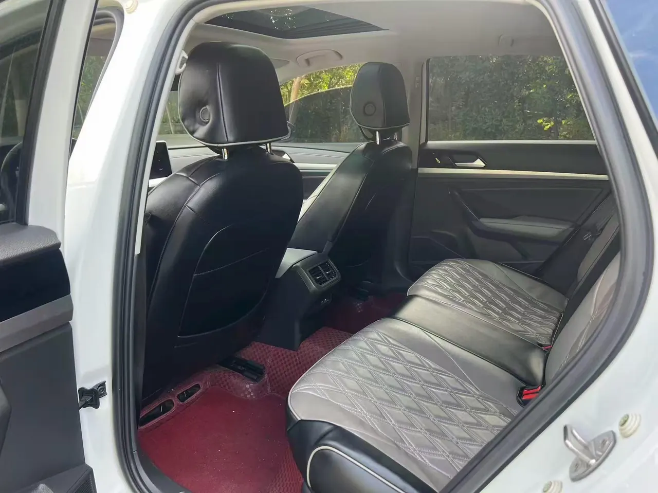 Volkswagen 2021 Lavida 1.4TSI 280TSI Deluxe Edition Automatic Gear 4