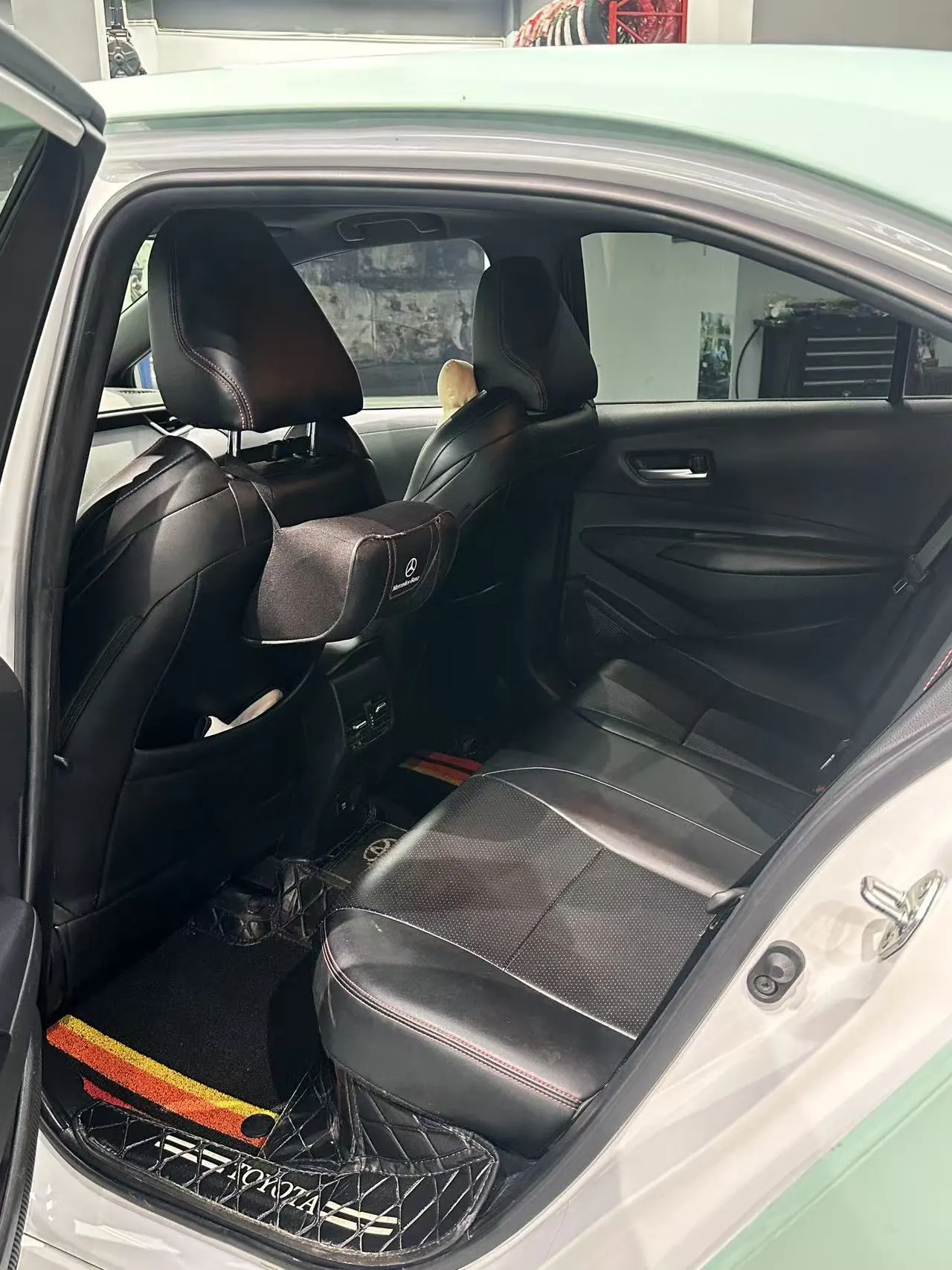 Toyota 2022 Lei Ling Shuangqing 1.8H Stepless Deluxe Edition Automatic Gear 10