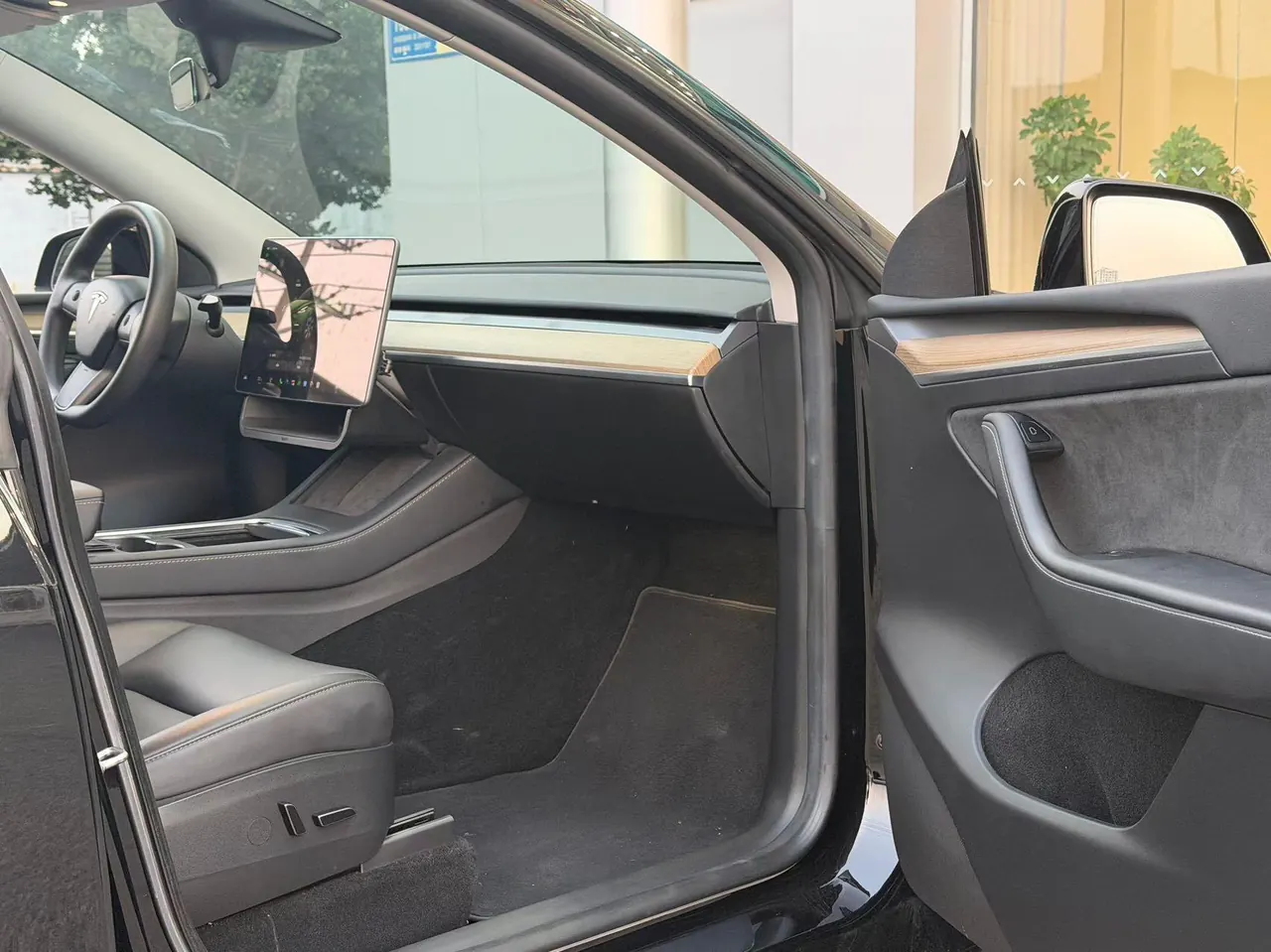 Tesla 2022 Model Y rear-wheel drive version automatic transmission 5