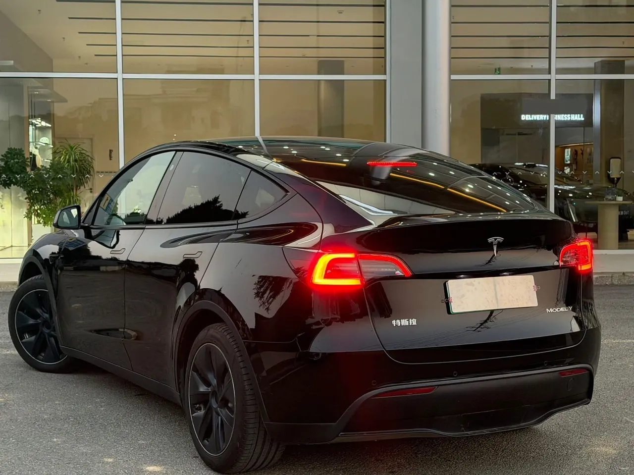 Tesla 2022 Model Y rear-wheel drive version automatic transmission 8